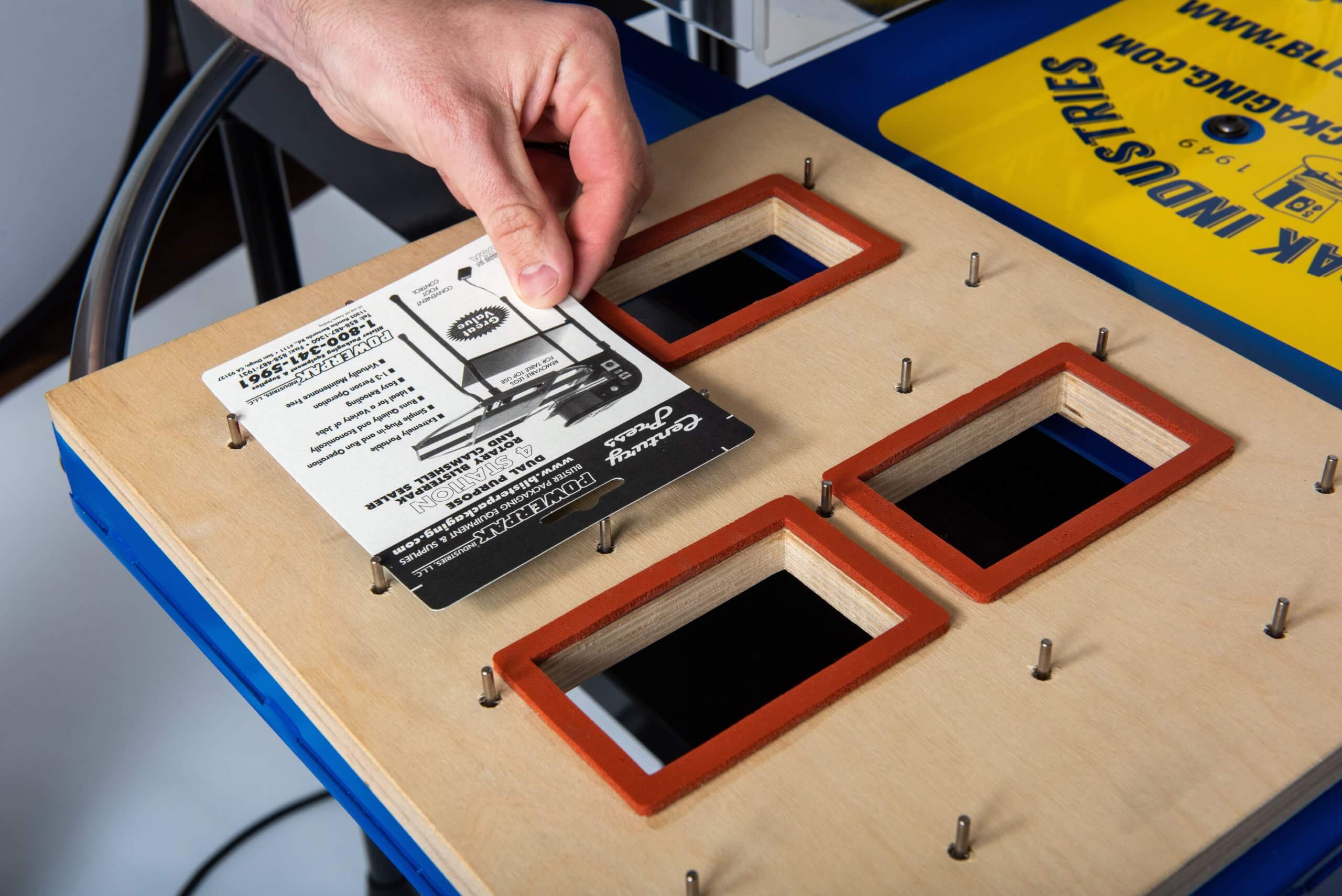 Packaging Blister Packs With Blister Packaging Machines